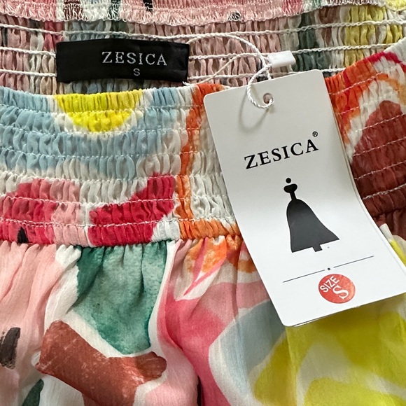 Colorful Blouse‎ - Picture 2 of 2